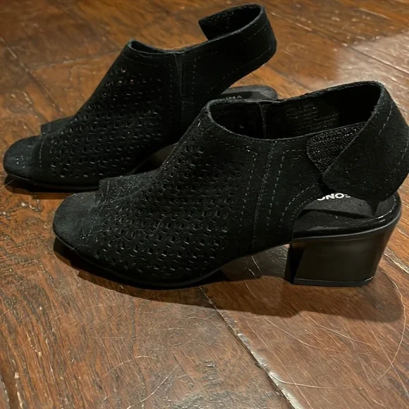 Sonoma ankle booties - Picture 1 of 9